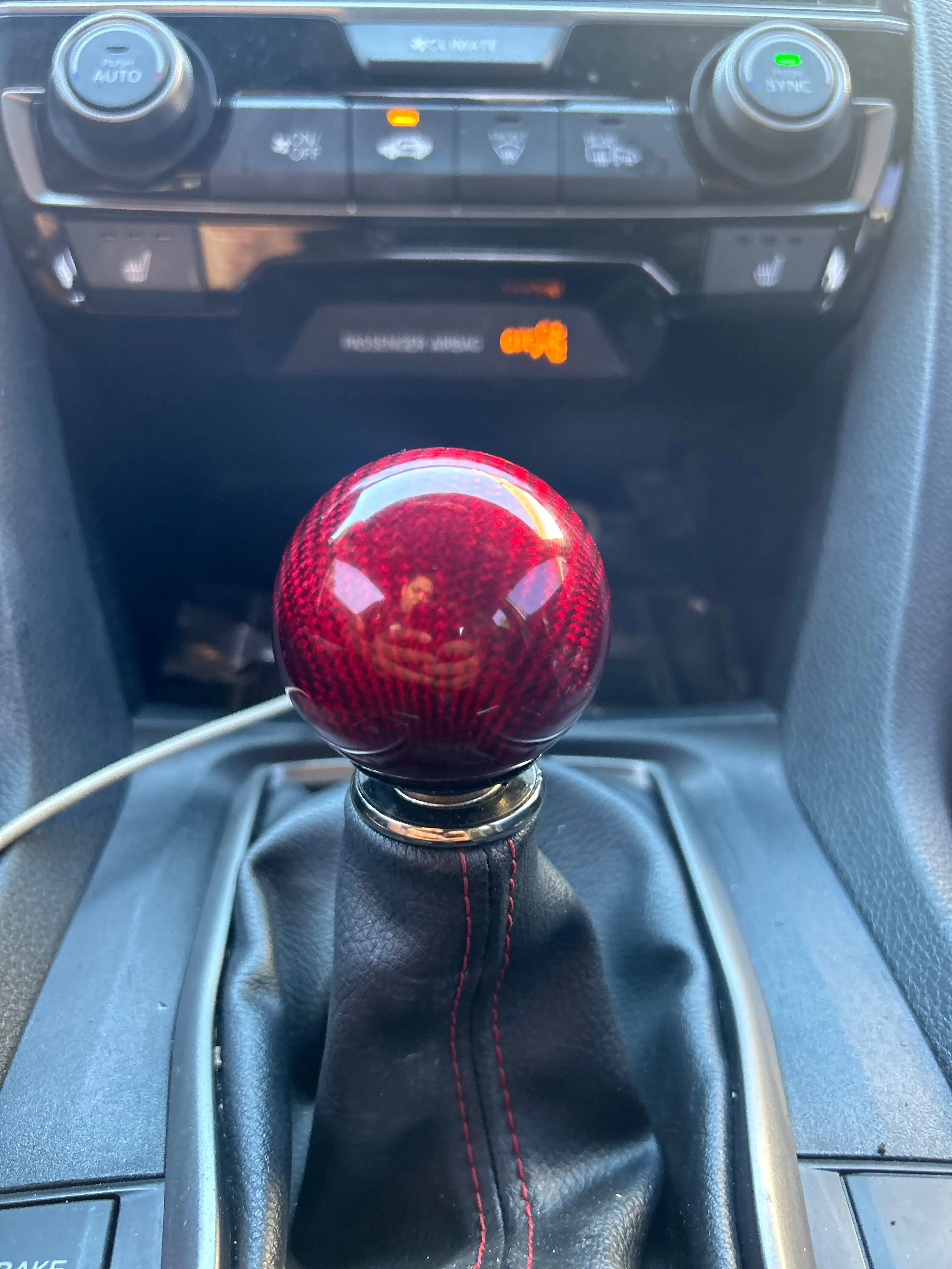 Carbon Shift knob (RED)