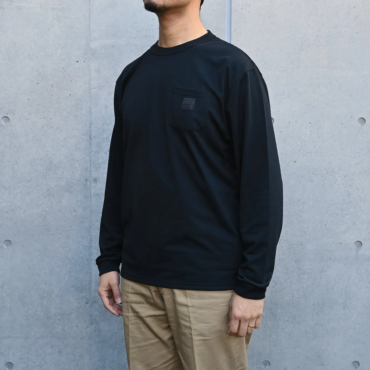 "MONOCHROME" Logo RD Pocket L/S Tee / TRMN-201